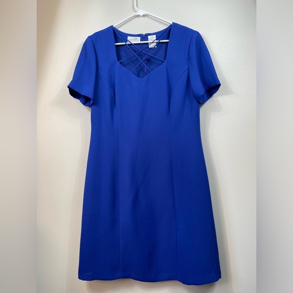 LizCaliborne Elegant Blue Dress with Unique Neckline Career Classic Summer Sz 14 - Picture 1 of 13